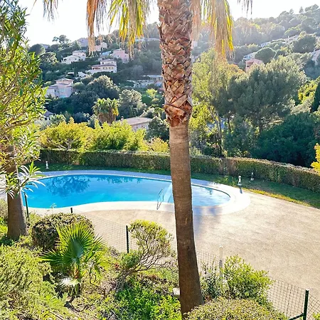 Jolie Maison, 3 Chambres, Jardin, Piscine Partagee * Roquebrune-sur Argens